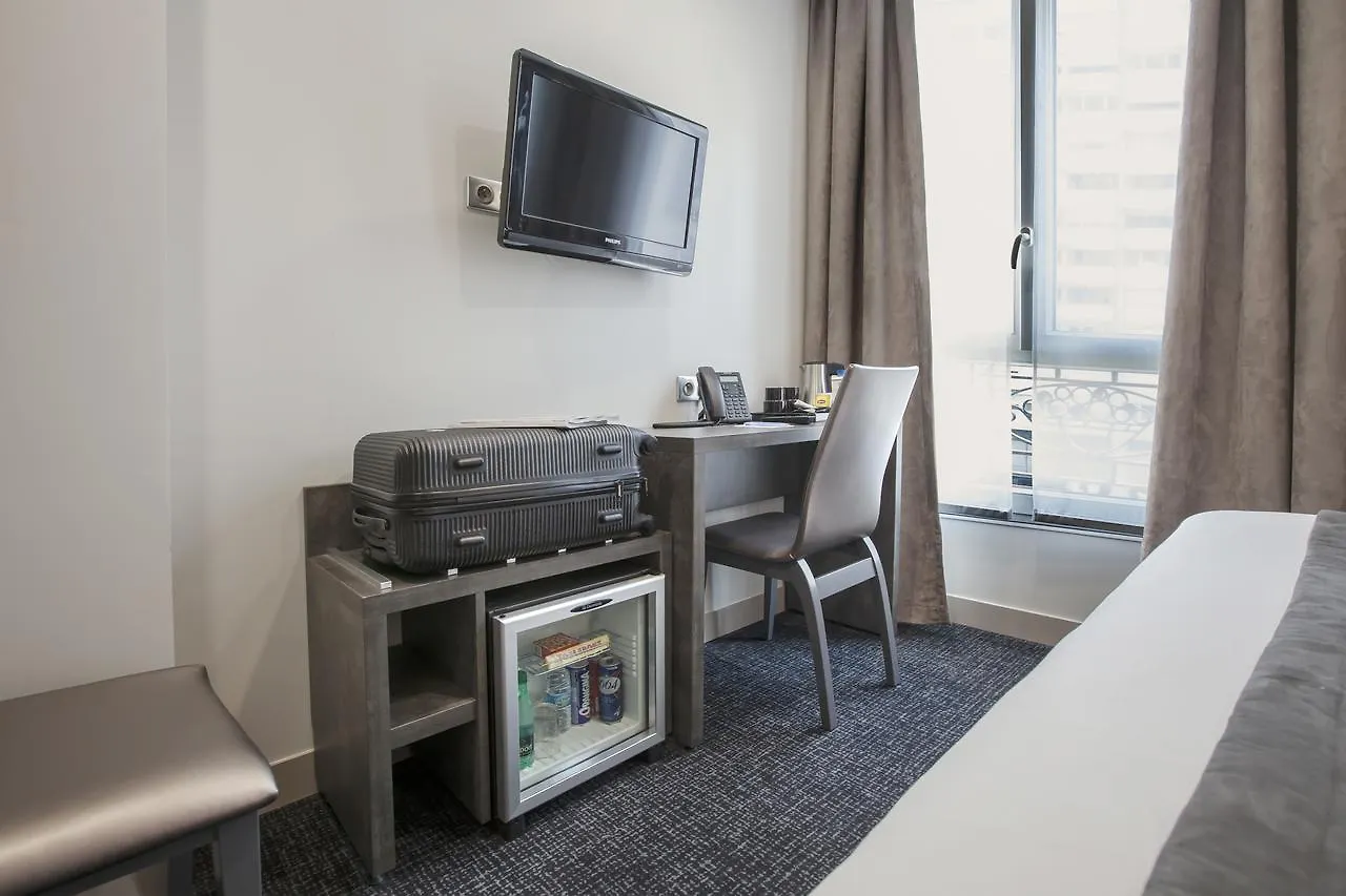 Italie 3* Париж